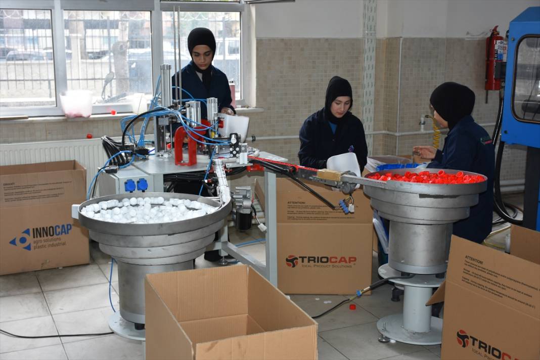 Konya’nın öğrencilerine para kazandıran lisesi 2